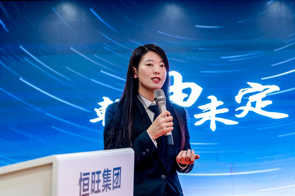 外貿(mào)部總經(jīng)理助理、鉆樁部長劉美紅